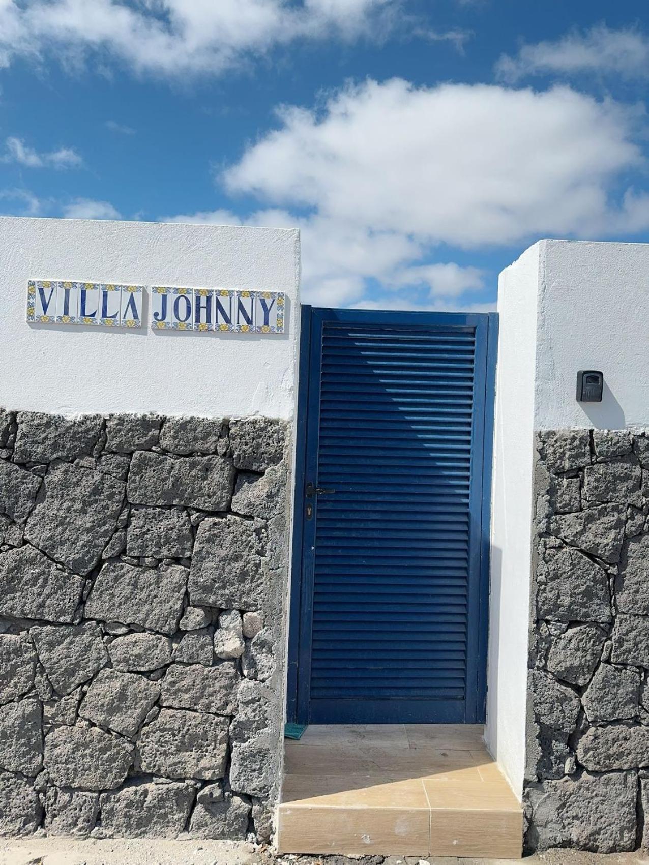 Villa Johnny Playa Blanca  Buitenkant foto